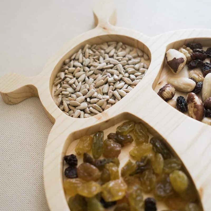 Tăviță din lemn,  Albinuța cea veselă