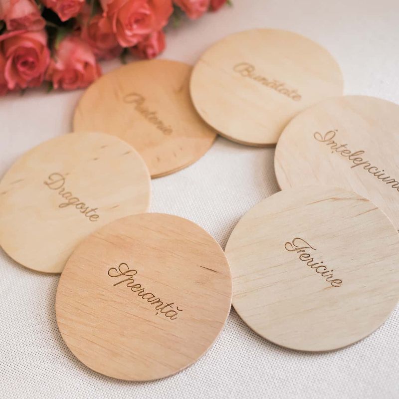 Mesaje cu sens - set coastere / suport de pahare din lemn, cu mesaje