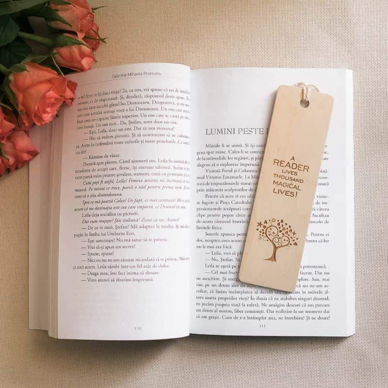 Semne de carte din lemn de mesteacăn, gravate cu mesaje personalizate Semne de carte din lemn de mesteacăn, gravate cu mesaje personalizate