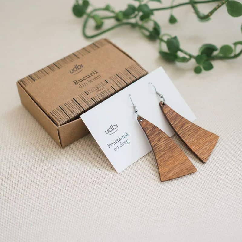 Cercei din lemn de stejar de dimensiuni mari, finisați cu ulei de tung