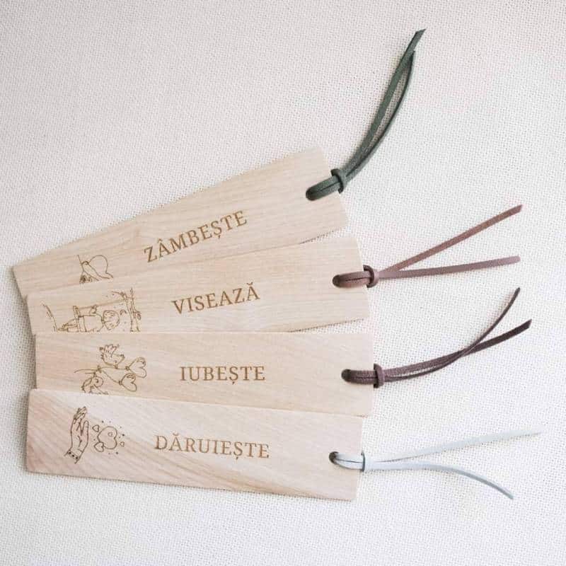 Semne de carte din lemn de paltin, cu mesaje magice Semne de carte din lemn de paltin, cu mesaje magice