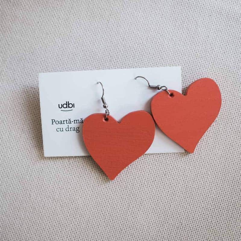 Cercei din lemn de frasin, ca două inimioare, de dimensiuni mari