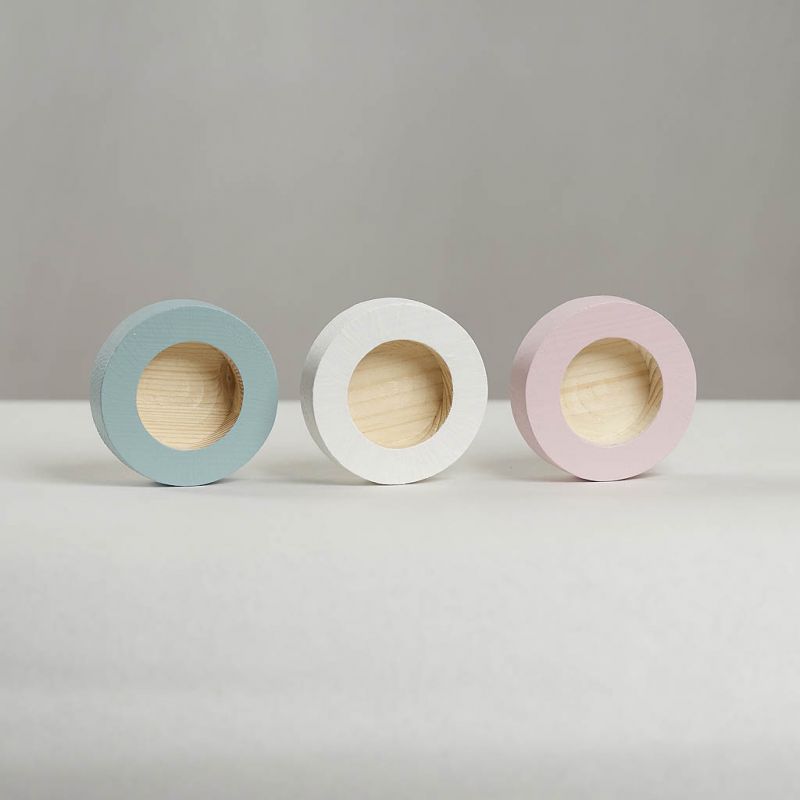 Veselie - trio de suporturi pentru lumânări din lemn masiv