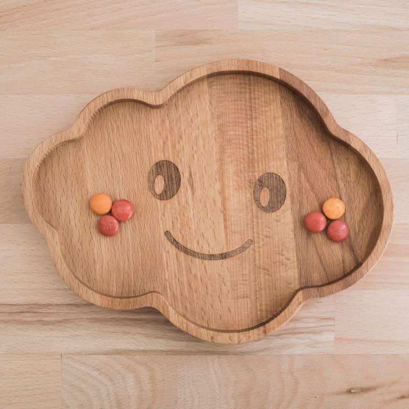 Tăviță din lemn de fag, în formă de nor