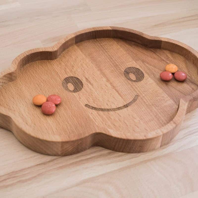 Tăviță din lemn de fag, în formă de nor