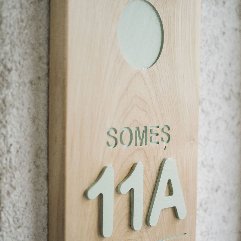 Număr pentru casă, din lemn masiv de fag