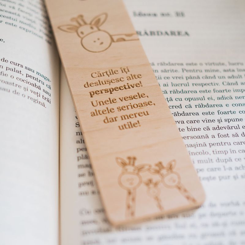 Semne de carte din lemn de mesteacăn, gravate cu mesaje personalizate Semne de carte din lemn de mesteacăn, gravate cu mesaje personalizate