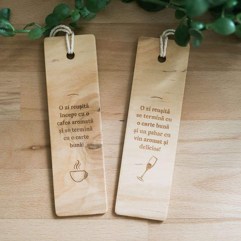 Semne de carte din lemn de mesteacăn, gravate cu mesaje personalizate Semne de carte din lemn de mesteacăn, gravate cu mesaje personalizate